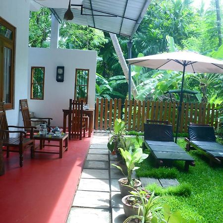 Gold Sand Resort Bentota Exterior foto