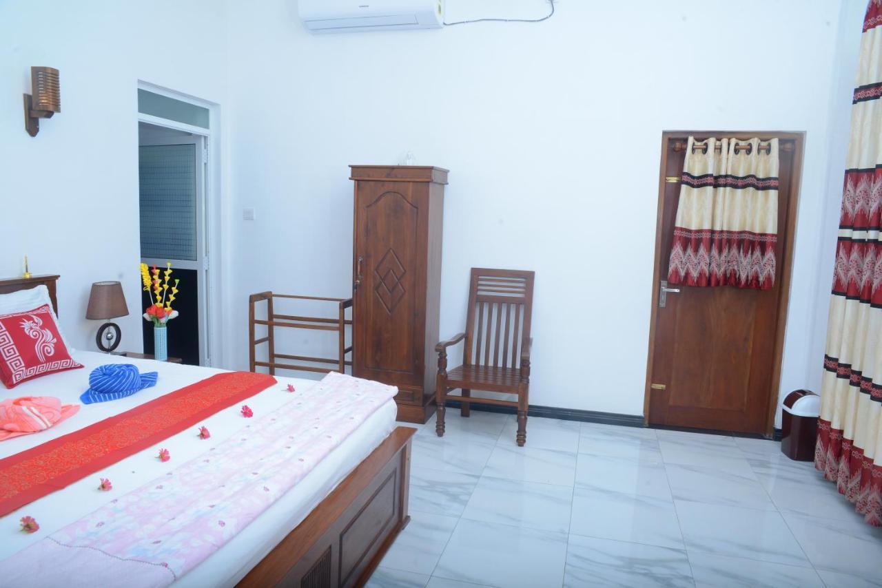 Gold Sand Resort Bentota Exterior foto