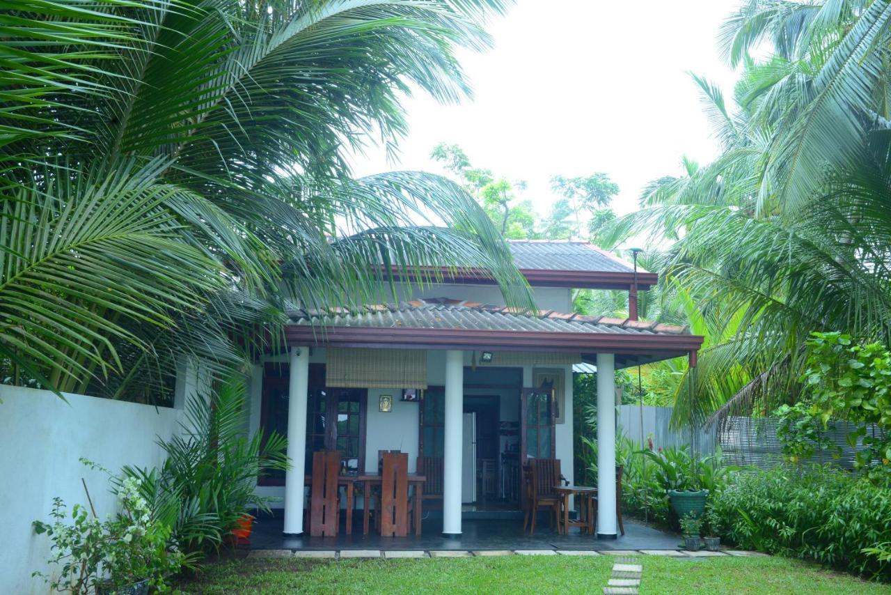 Gold Sand Resort Bentota Exterior foto