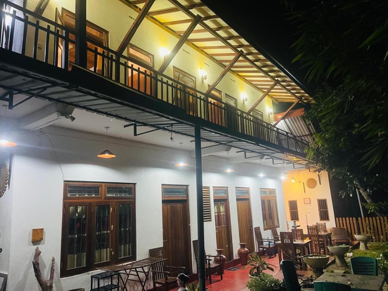 Gold Sand Resort Bentota Exterior foto